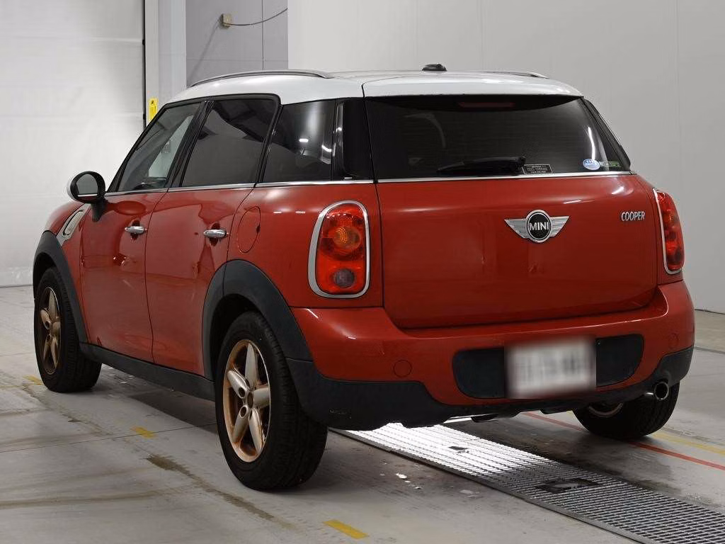 MINI CROSSOVER
