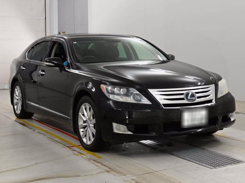 LEXUS LS600H
