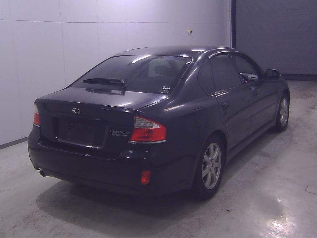 SUBARU LEGACY B4