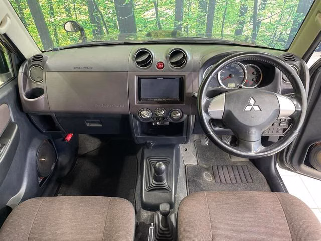Mitsubishi Pajero Mini