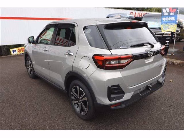 DAIHATSU ROCKY