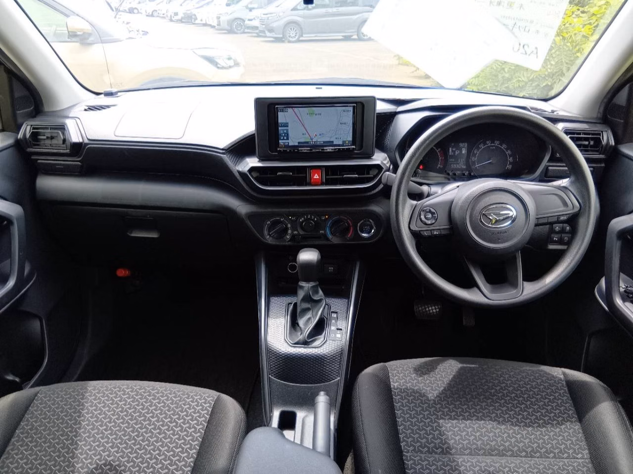 DAIHATSU ROCKY
