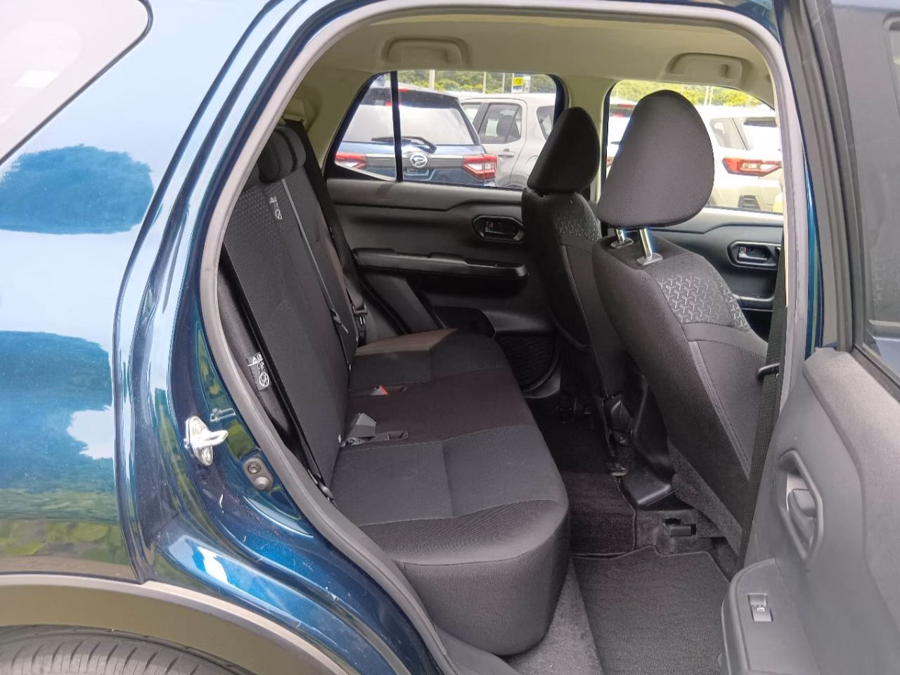 DAIHATSU ROCKY