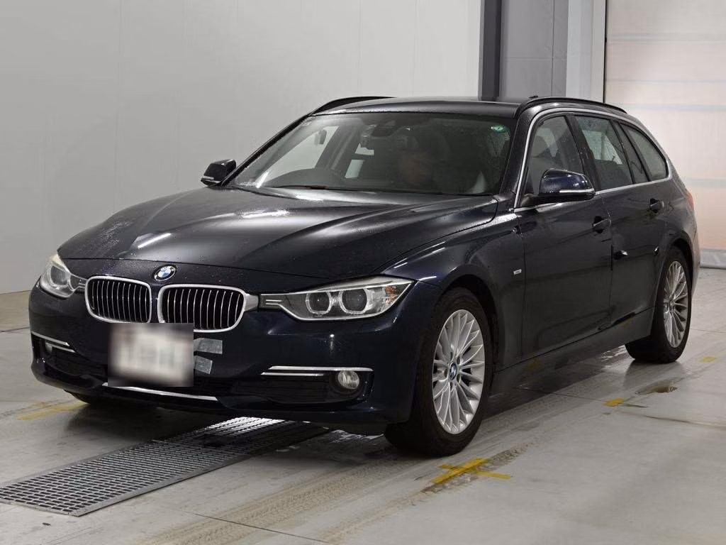 BMW 3-SERIES