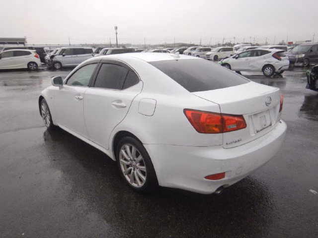 LEXUS IS250