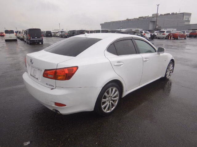 LEXUS IS250