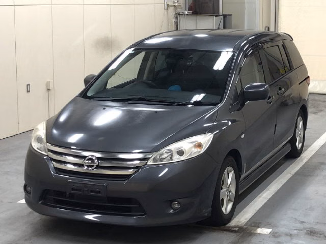 NISSAN LAFESTA