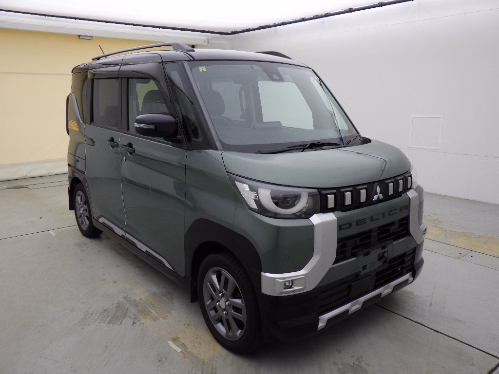 MITSUBISHI DELICA MINI