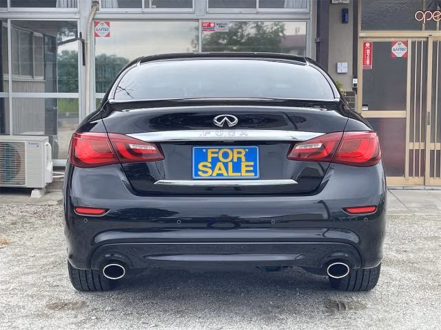 Nissan Fuga
