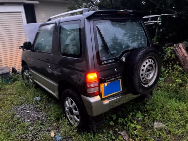 Mitsubishi Pajero Mini