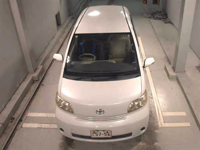 TOYOTA PORTE