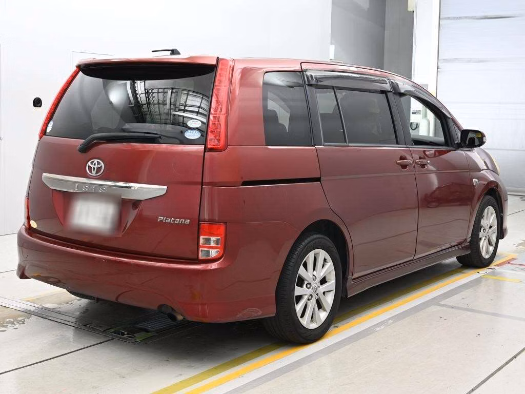 TOYOTA ISIS