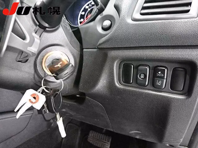 MITSUBISHI RVR