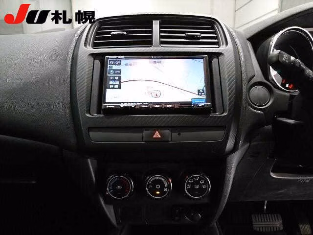 MITSUBISHI RVR