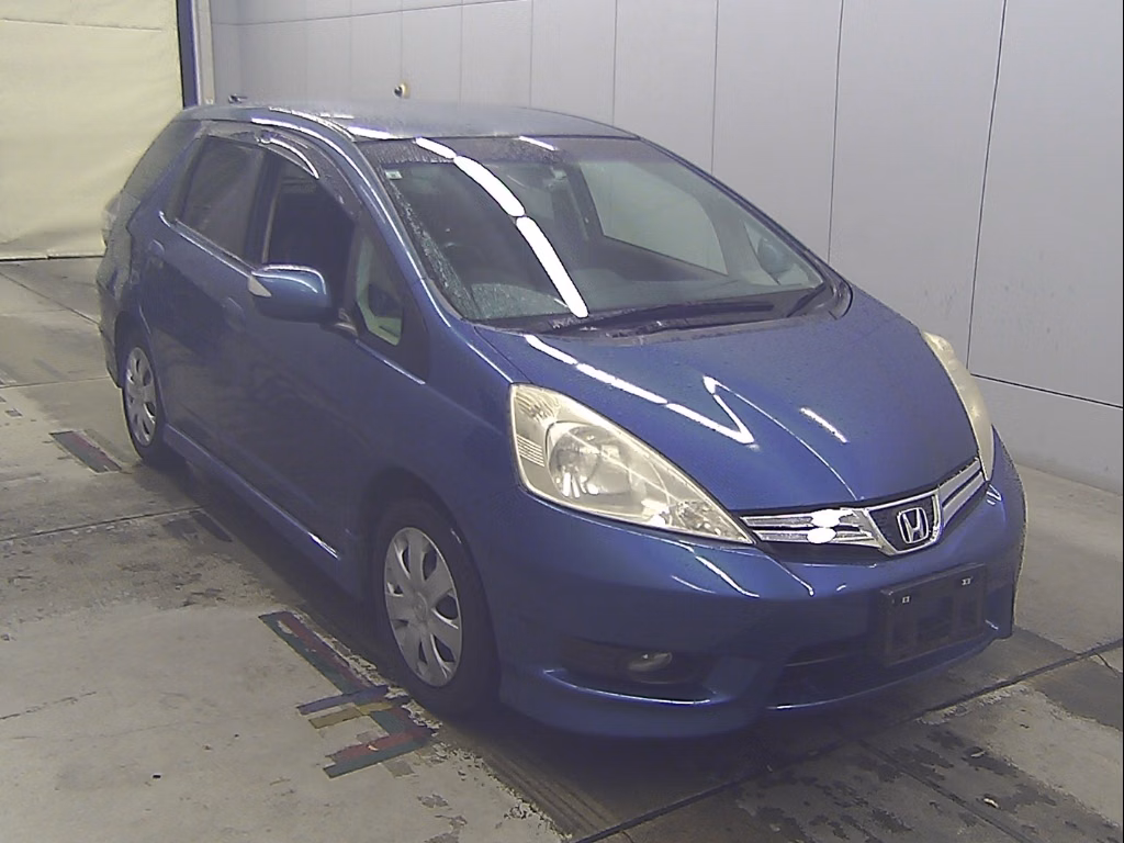 HONDA FIT SHUTTLE