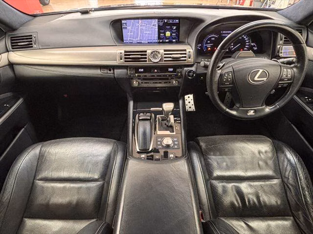Lexus LS600h
