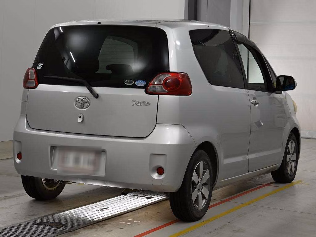 TOYOTA PORTE
