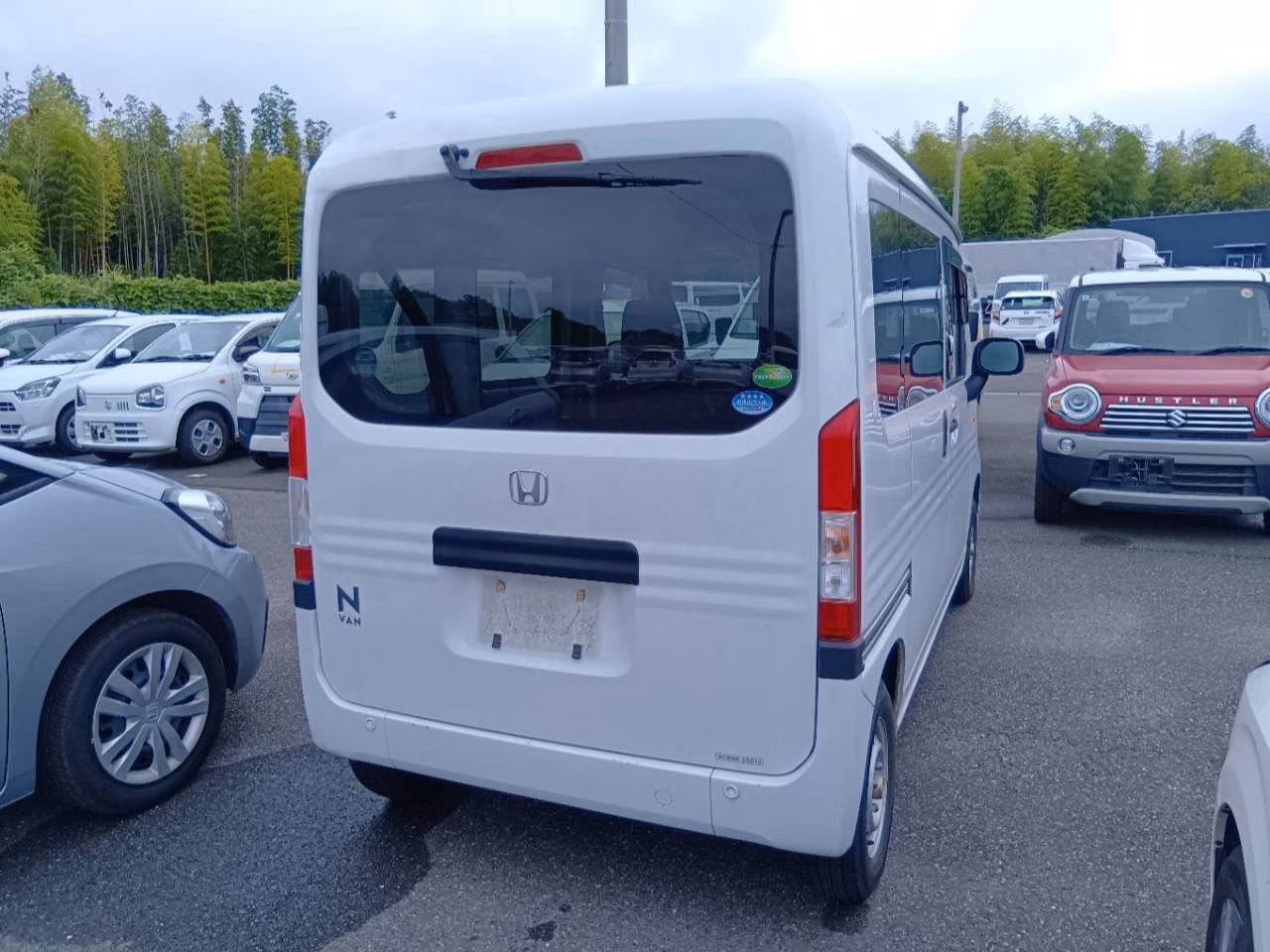 HONDA N-VAN