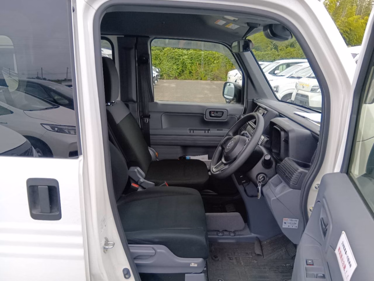 HONDA N-VAN
