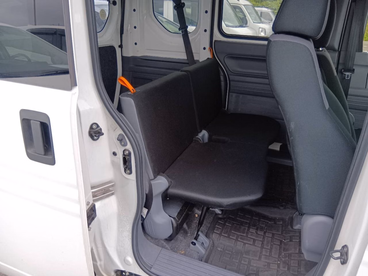 HONDA N-VAN