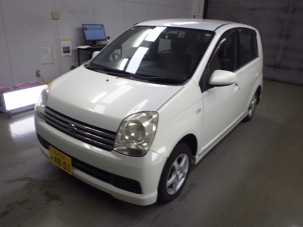 DAIHATSU MIRA AVY