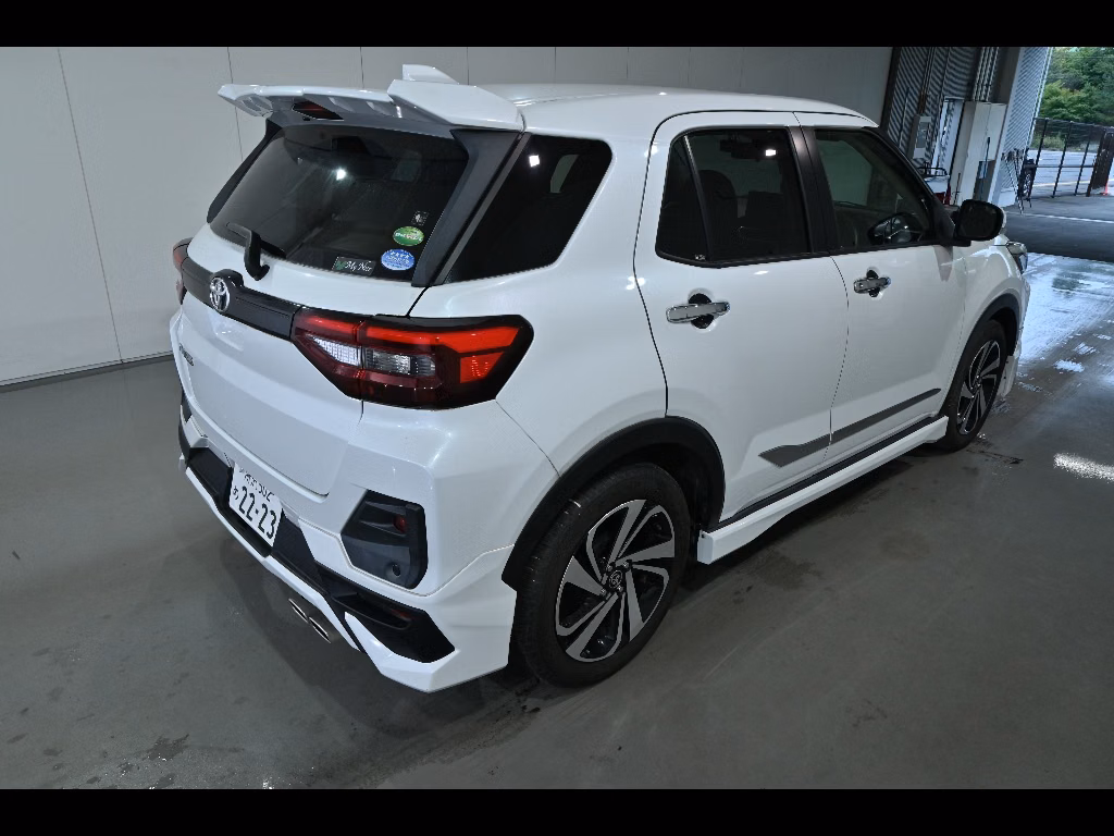 TOYOTA RAIZE
