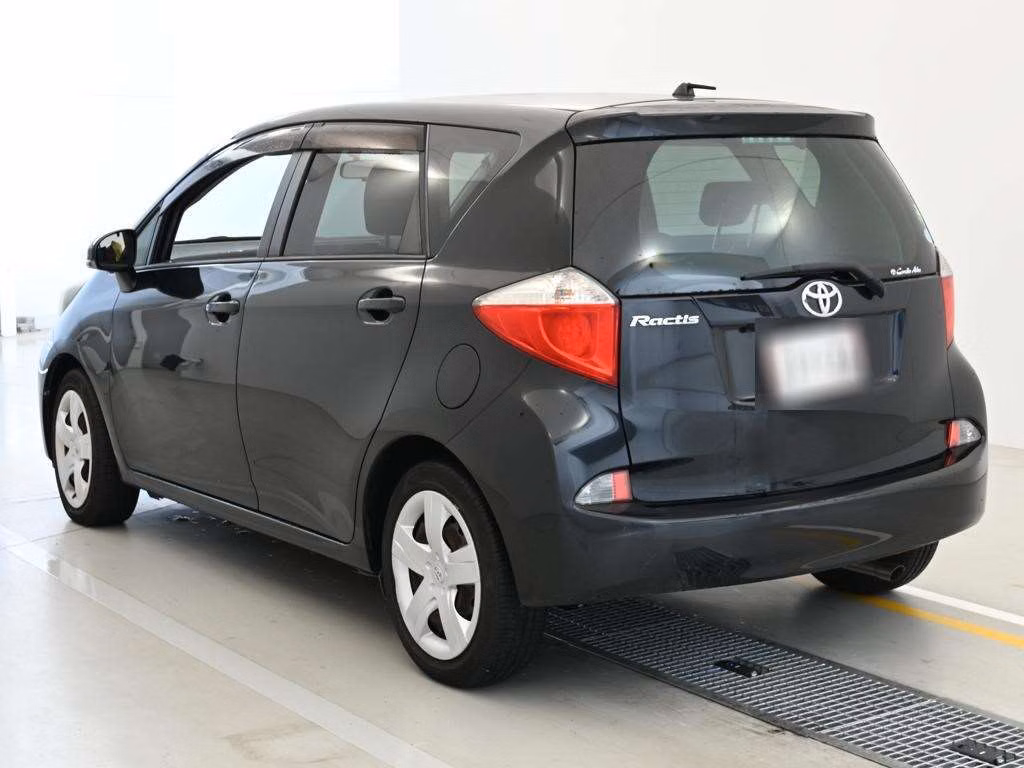 TOYOTA RACTIS