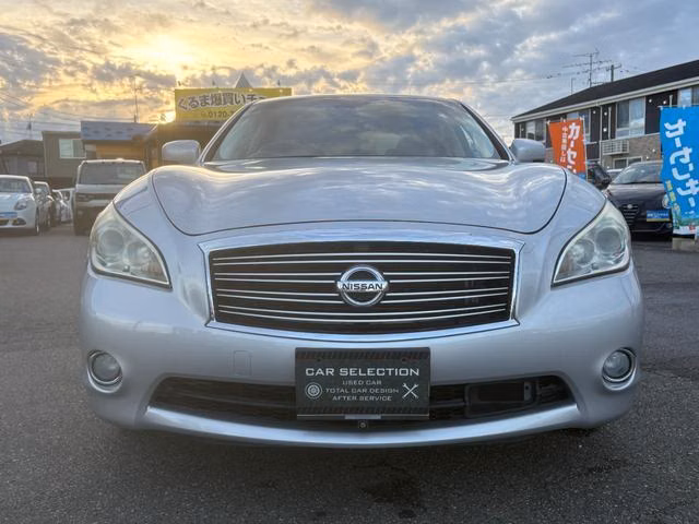 Nissan Fuga