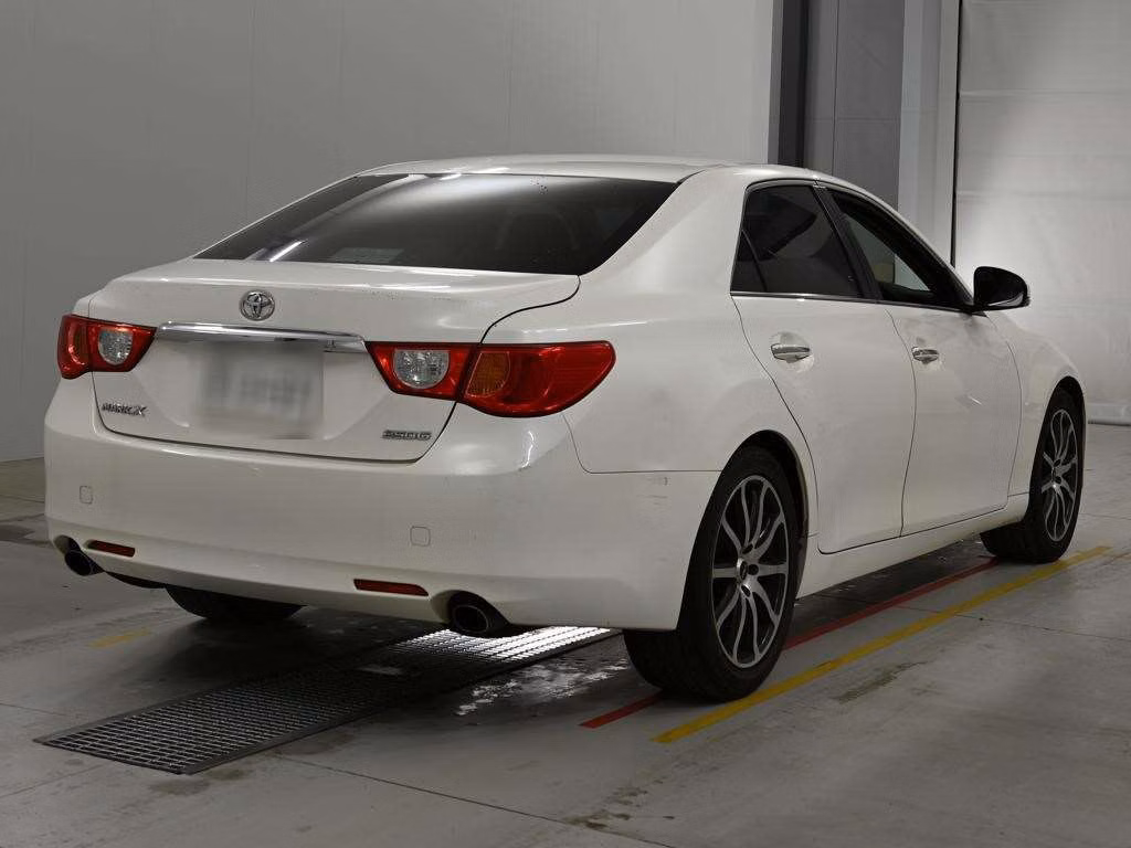 TOYOTA MARK X