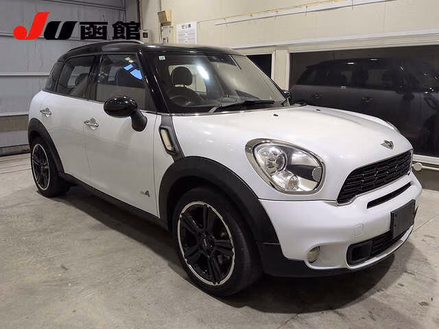 MINI CROSSOVER