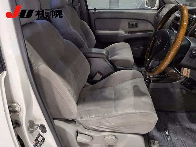 TOYOTA HILUX SURF