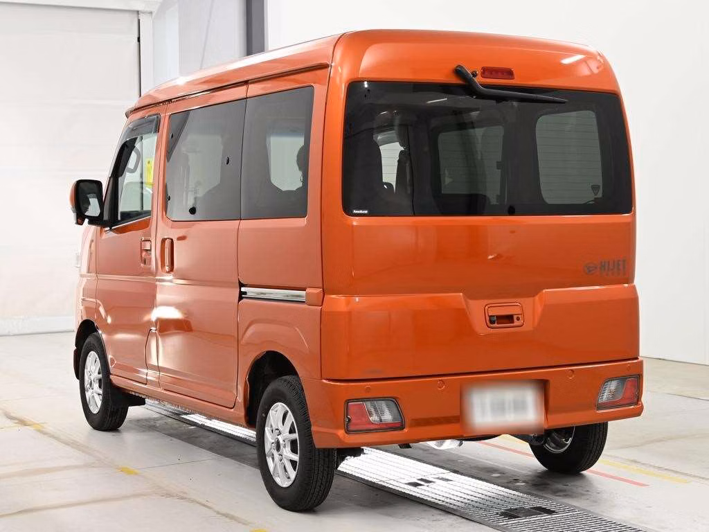 DAIHATSU ATRAI