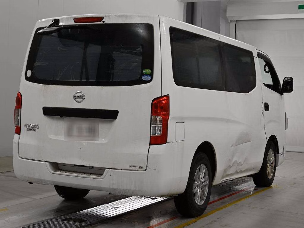 NISSAN NV350 CARAVAN