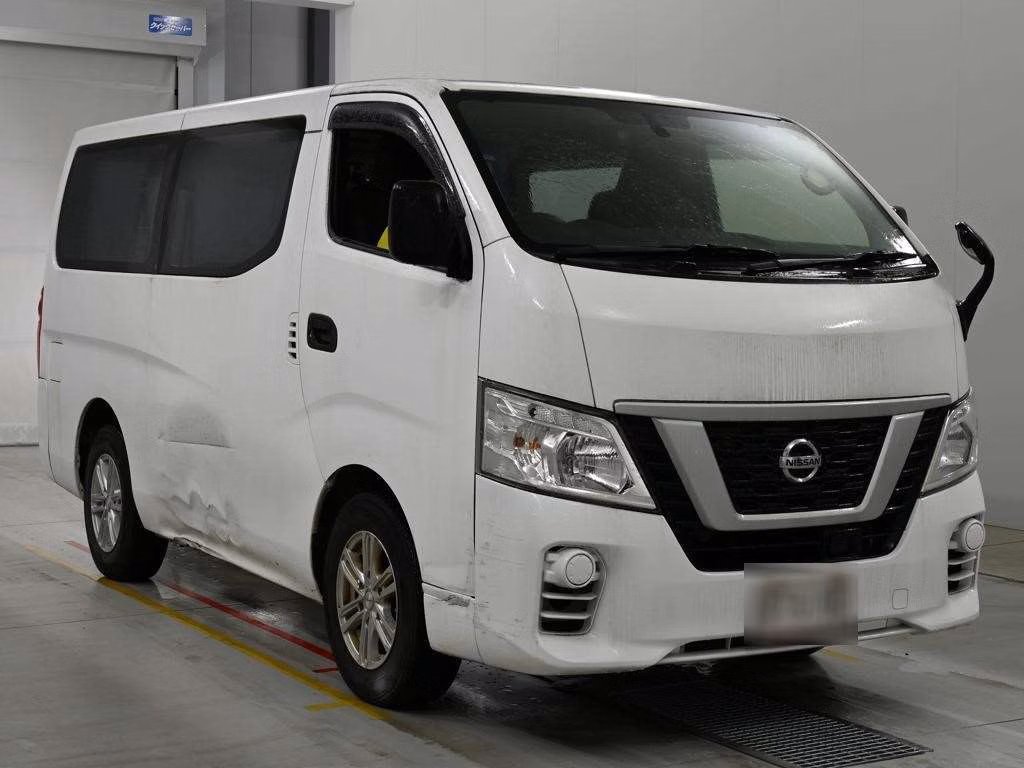 NISSAN NV350 CARAVAN