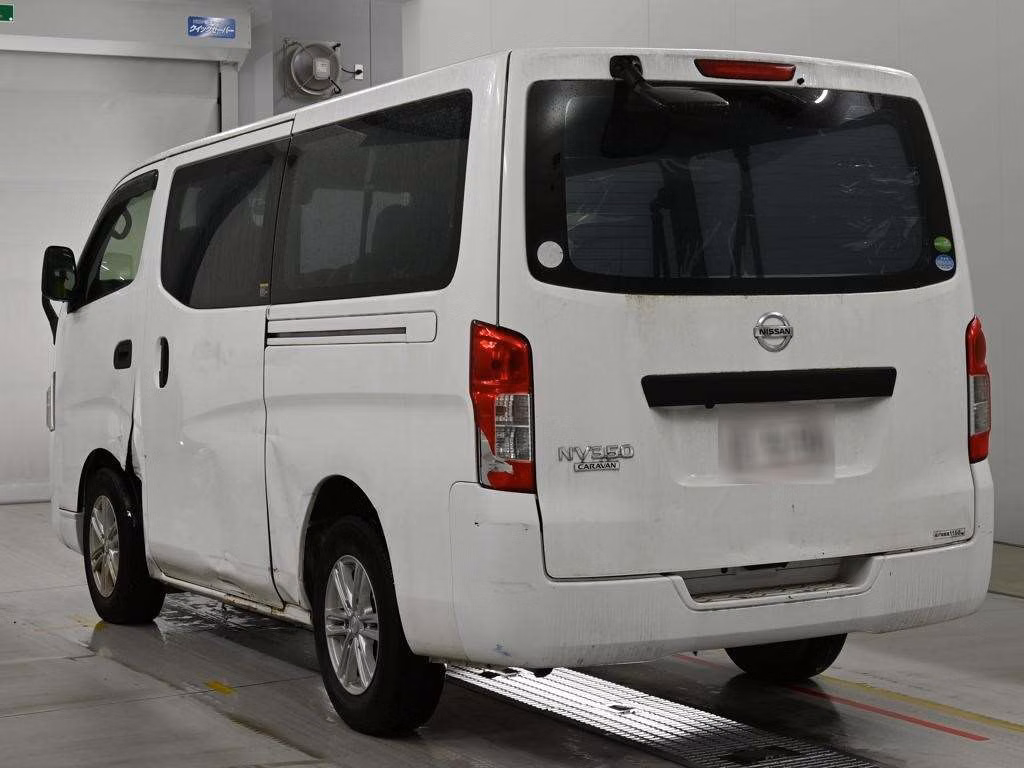 NISSAN NV350 CARAVAN