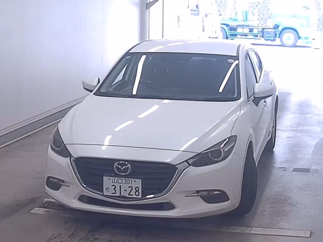 MAZDA AXELA