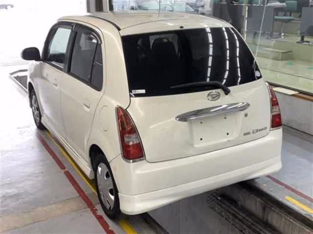 DAIHATSU MIRA GINO