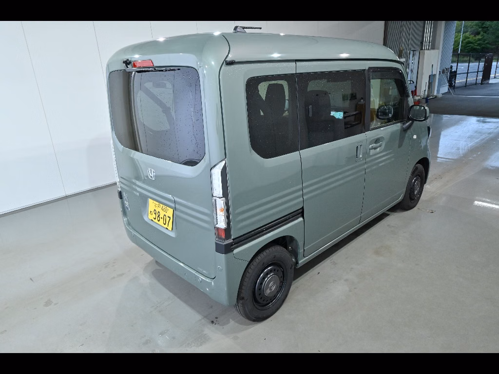 HONDA N-VAN
