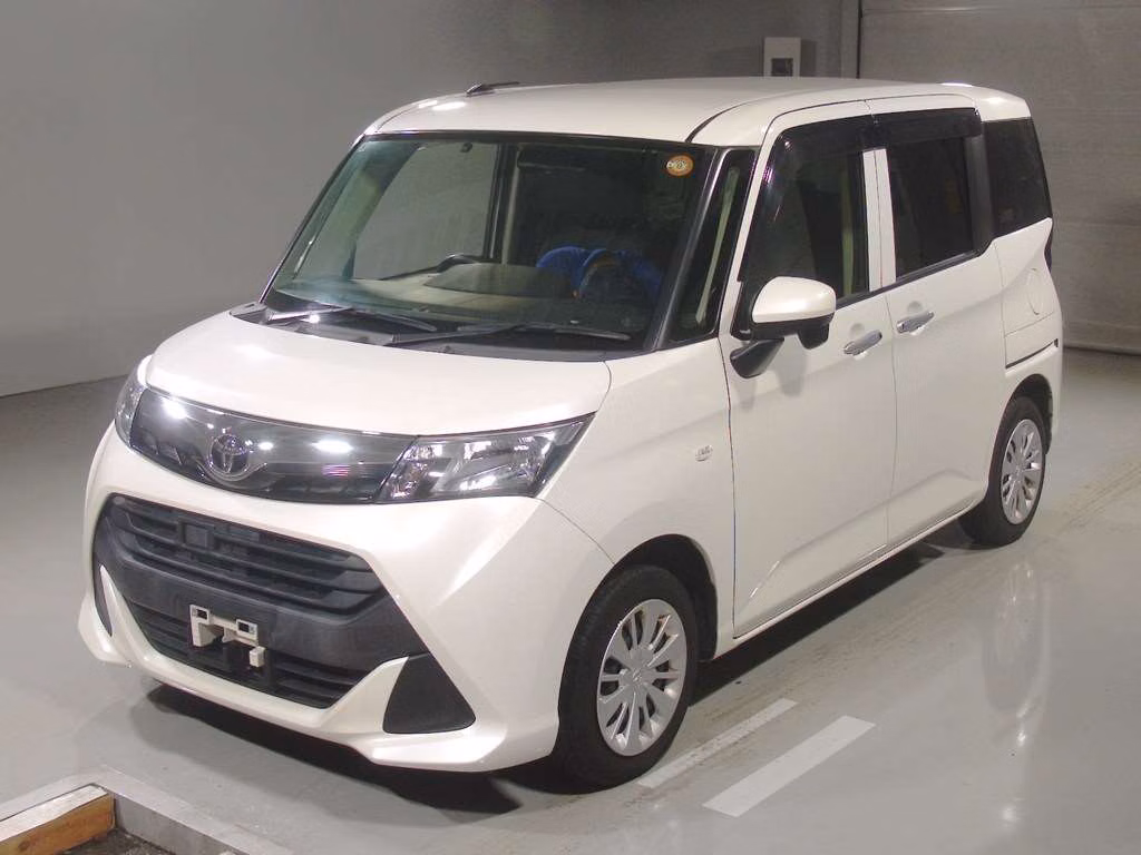 TOYOTA TANK