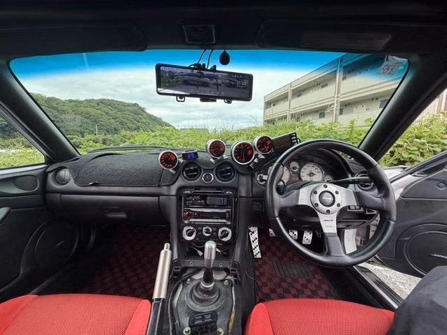 MAZDA ROADSTER