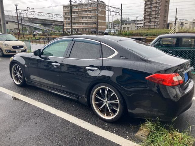 Mitsubishi Proudia
