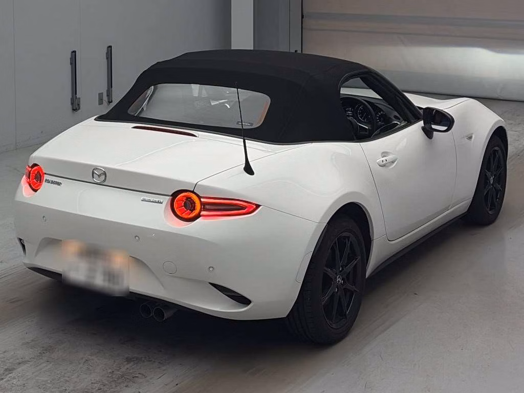 MAZDA ROADSTER