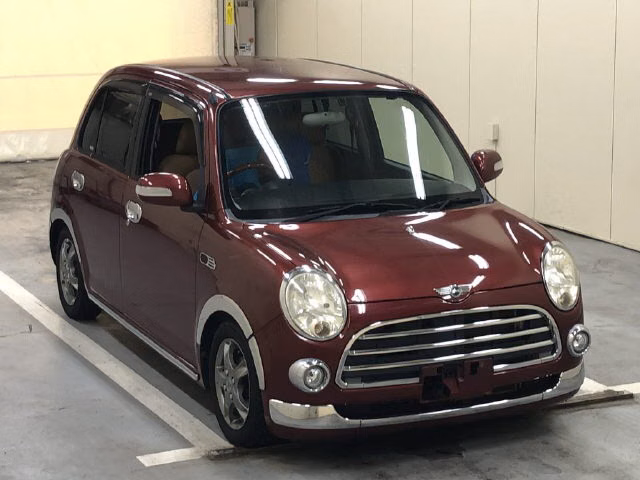 DAIHATSU MIRA GINO