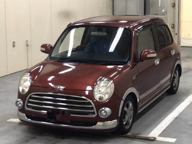 DAIHATSU MIRA GINO