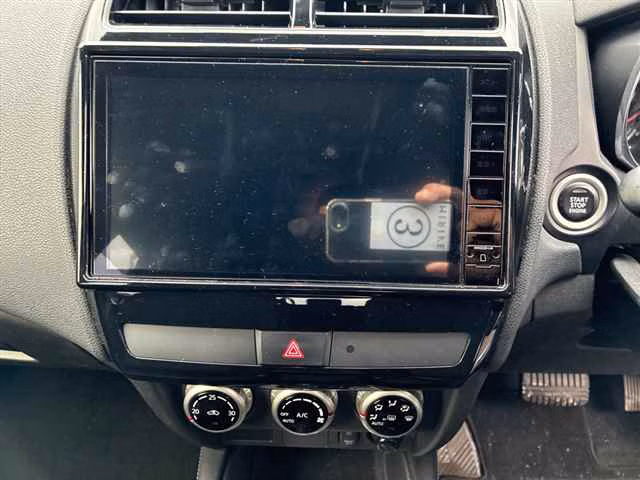 MITSUBISHI RVR