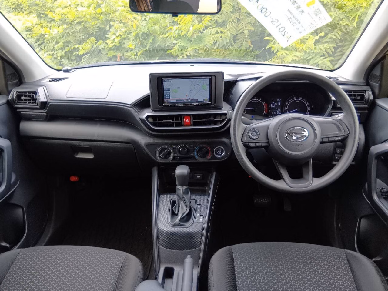 DAIHATSU ROCKY