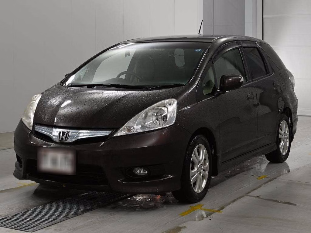HONDA FIT SHUTTLE