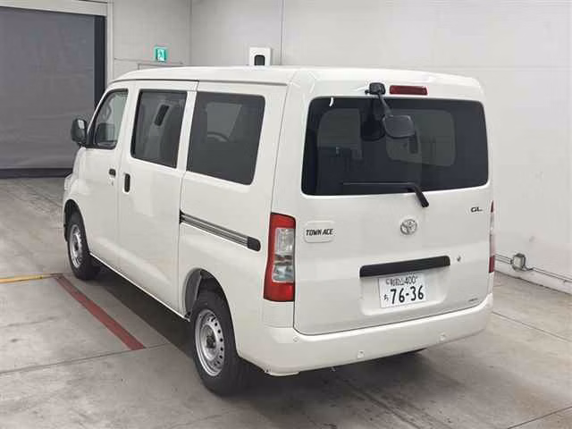 Toyota Town Ace
