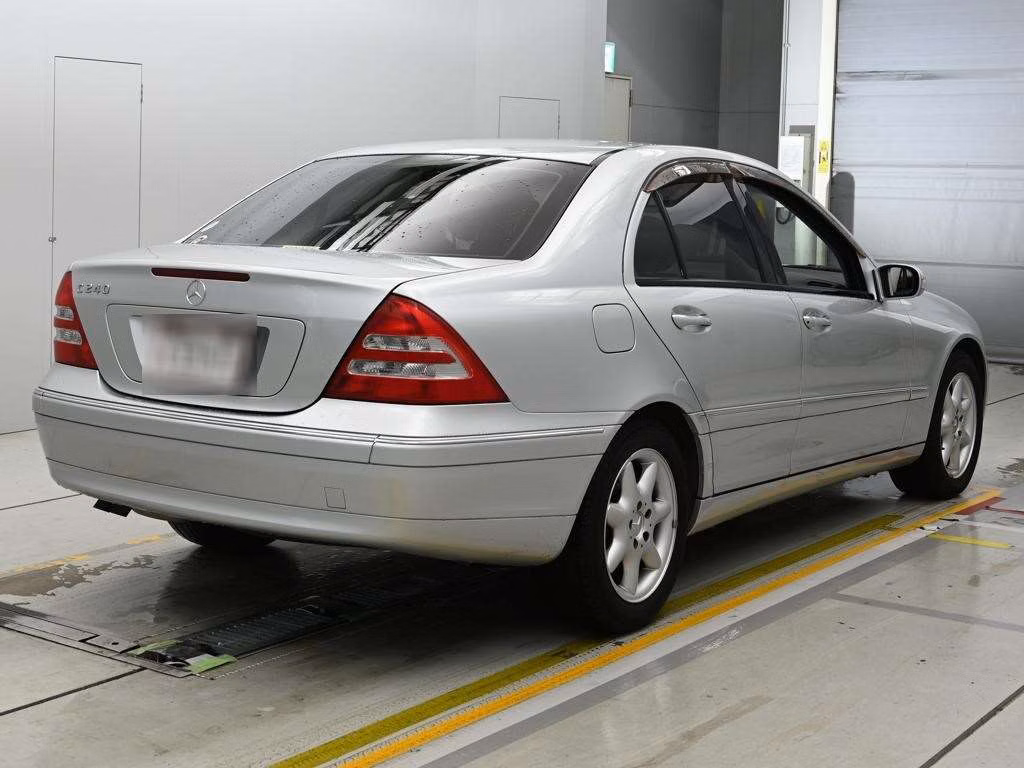 MERCEDES-BENZ C-CLASS