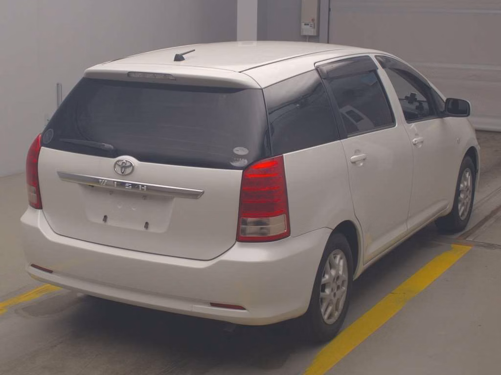 TOYOTA WISH